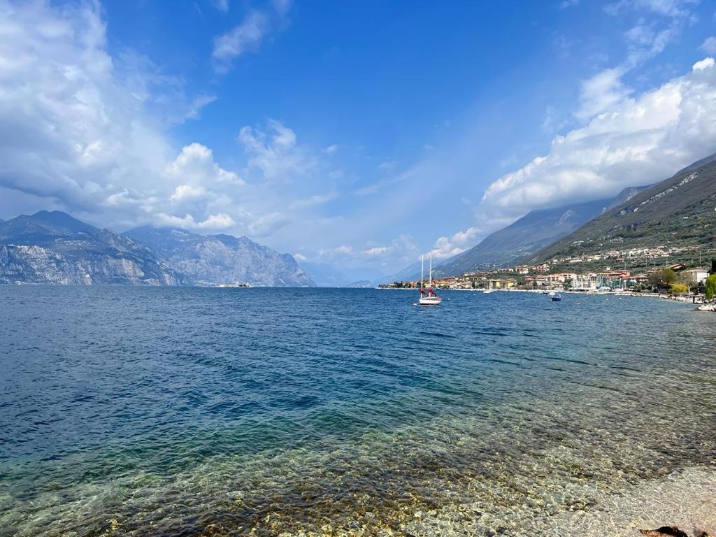 Absentia 1763 Garda Boutique Home - Lake Front 브렌조네 술 가르다 외부 사진