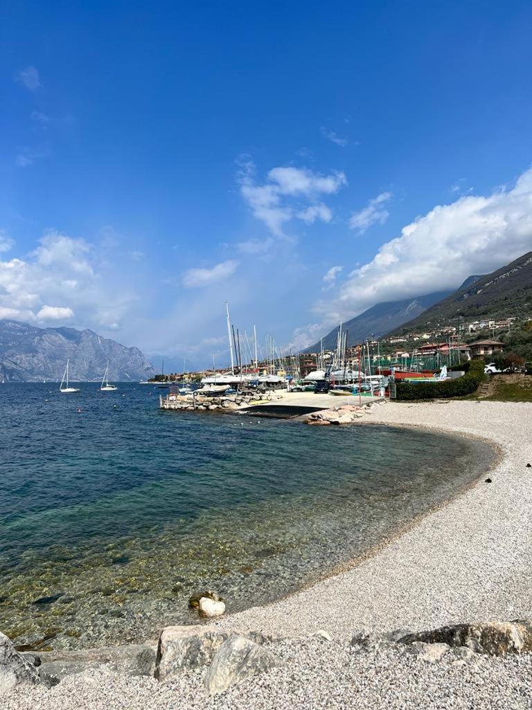 Absentia 1763 Garda Boutique Home - Lake Front 브렌조네 술 가르다 외부 사진
